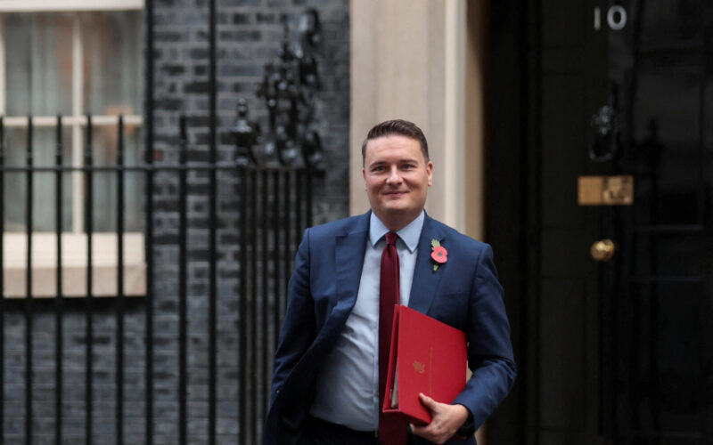 Britanski ministar: Brifing o smjeni premijera krajem studenog “kategorički neistinit”