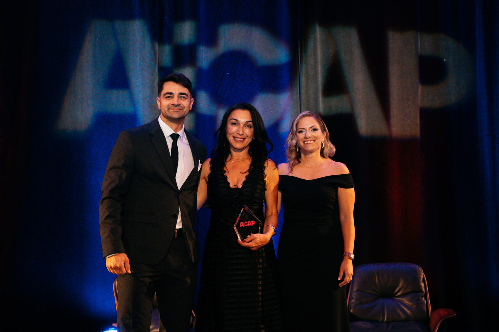 574355238_1282994903868219_948053441617013957_n