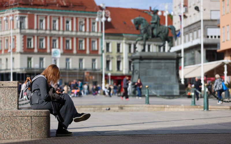 Jedna plaća više nije dovoljna za normalan život, svaka peta osoba u Hrvatskoj radi dva posla