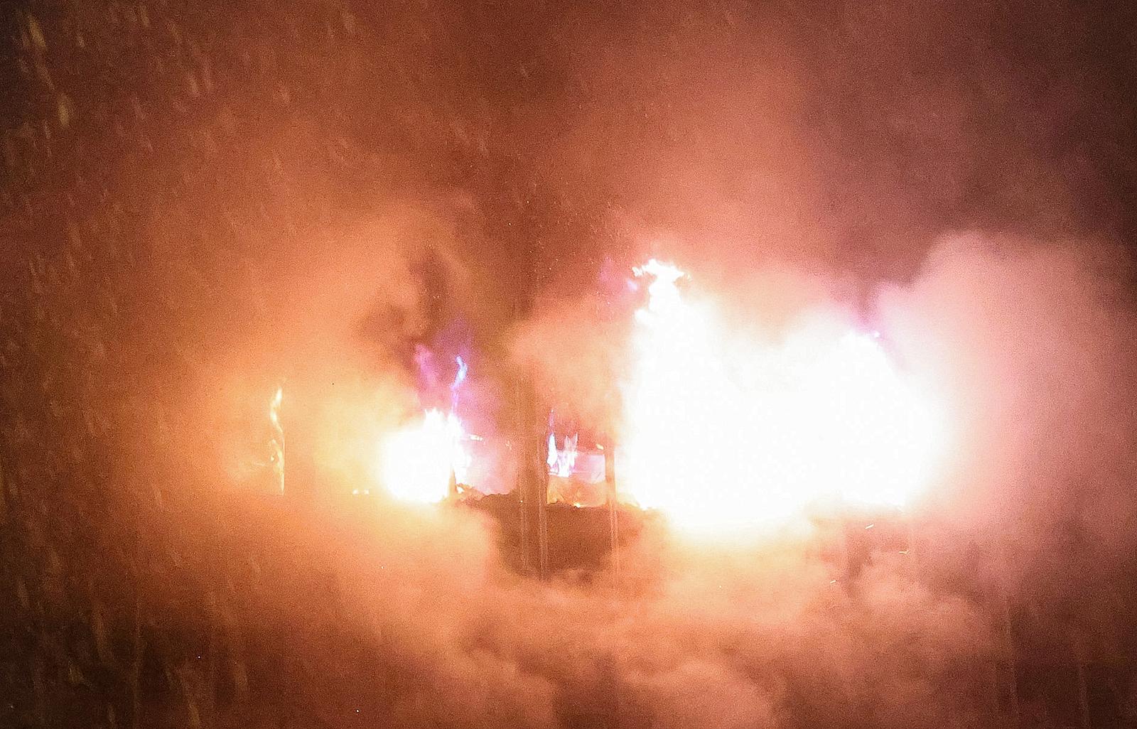 Zagreb: Požar u Vjesnikovom neboderu