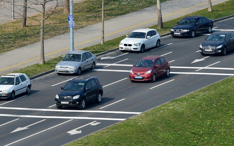 Stigle odlične vijesti: Dio građana moći će kupiti novi automobil u pola cijene, provjerite zadovoljavate li uvjete