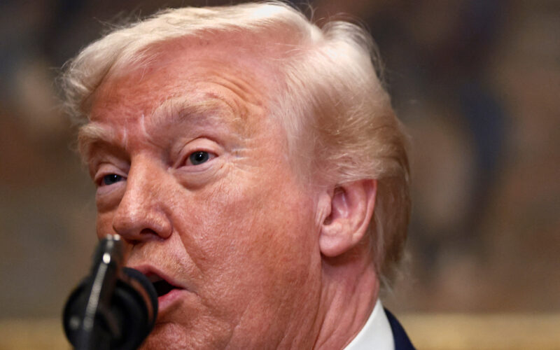 Donald Trump označio još dvije države kao iduće mete, Maduro sletio u New York