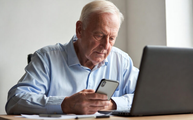 Muškarcu iz Koprivnice preuzeli kontrolu nad mobitelom, upali u dva računa i skinuli tisuće eura