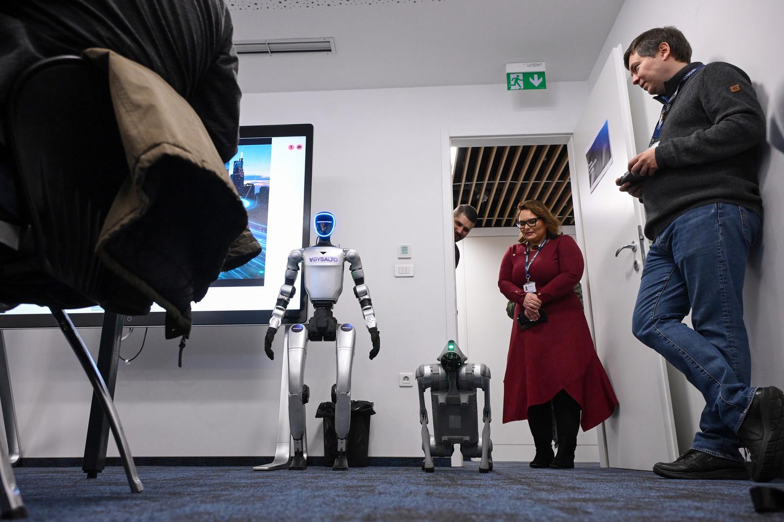 Zagreb: Brunch tvrtke Abysalto na kojem je predstavljen humanoidni robot
