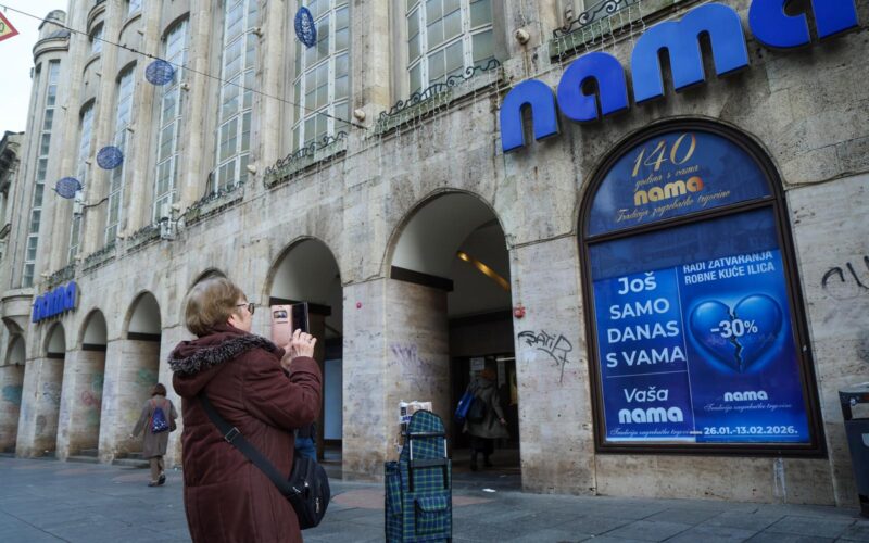 FOTO: Danas je posljednji radni dan kultne zagrebačke robne kuće, evo u što će se prenamijeniti