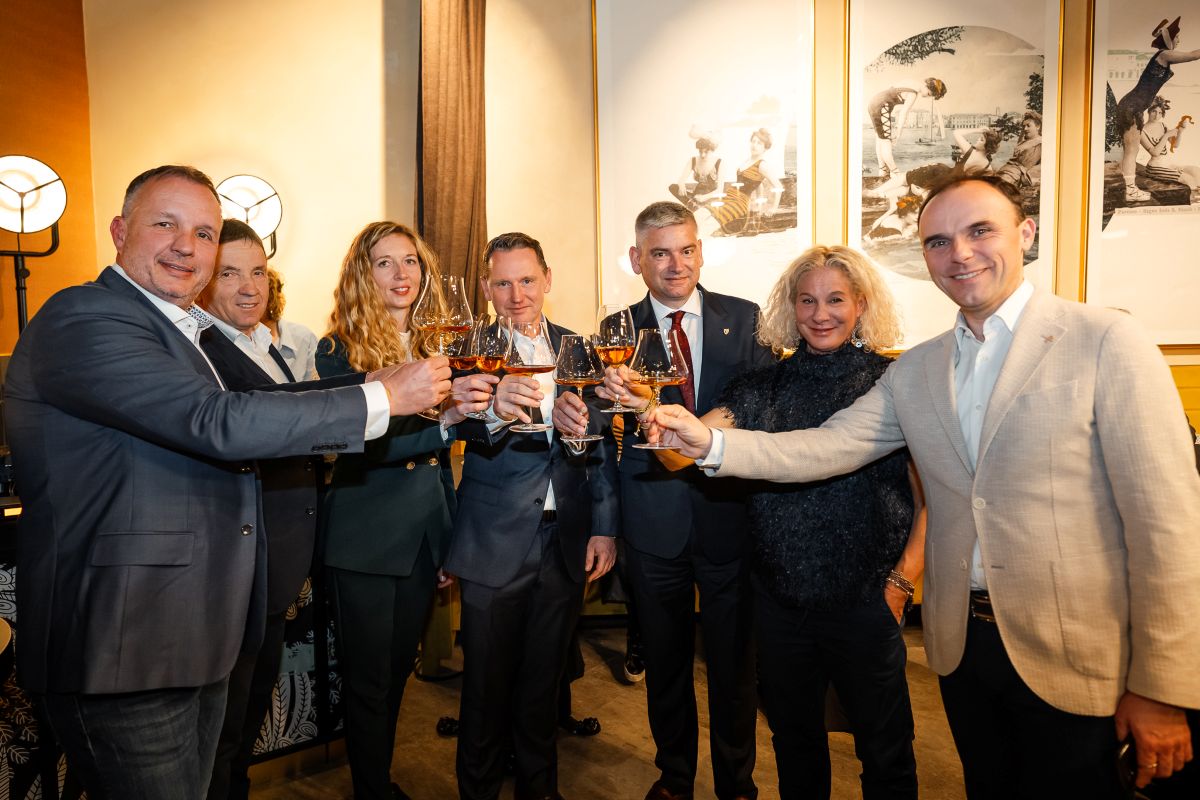 Jadran-Opening_zajednicka fotografija