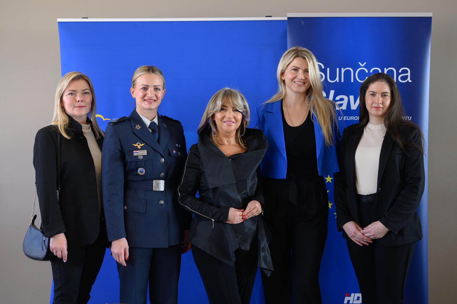 Zagreb: Sunčana Glavak uoči Međunarodnog dana žena organizirala konferenciju “One inspiriraju”