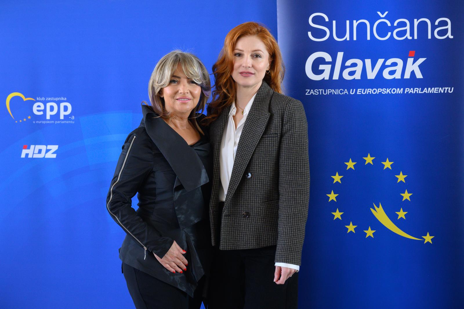 Zagreb: Sunčana Glavak uoči Međunarodnog dana žena organizirala konferenciju “One inspiriraju”