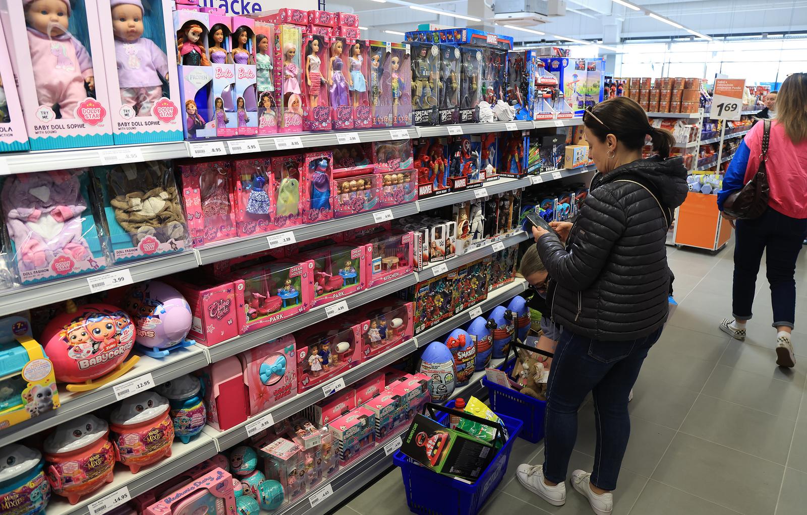 Action otvorio prvu trgovinu u Zagrebu