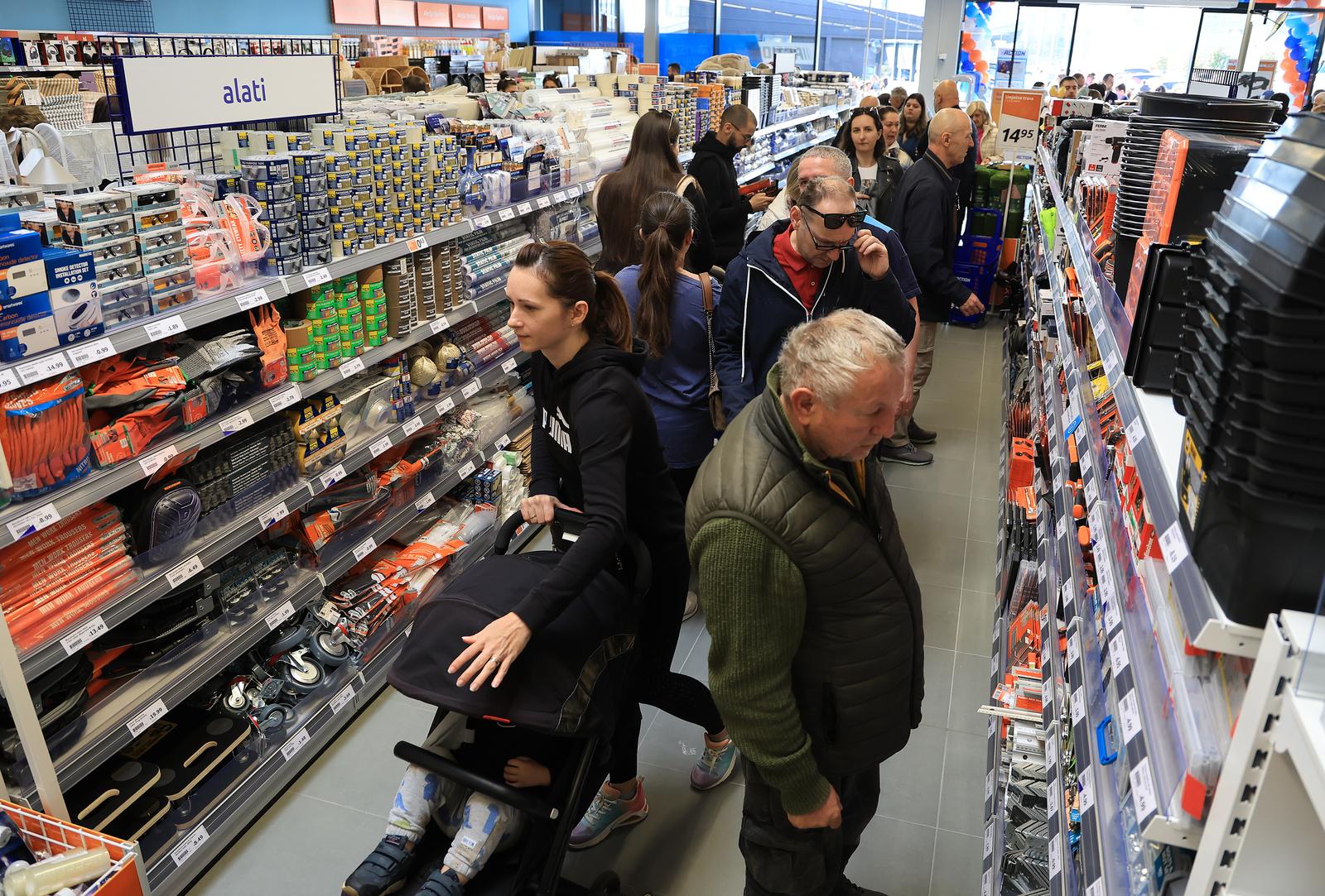 Action otvorio prvu trgovinu u Zagrebu