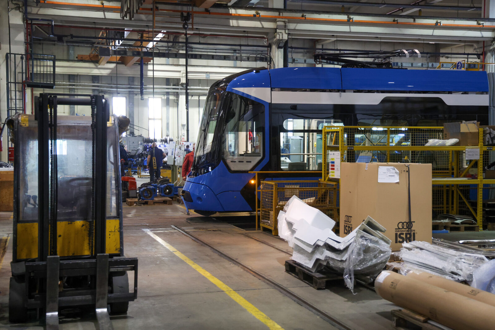 Zagreb: Oleg Butković sa suradnicima obišao je proizvodni pogon Končar-a