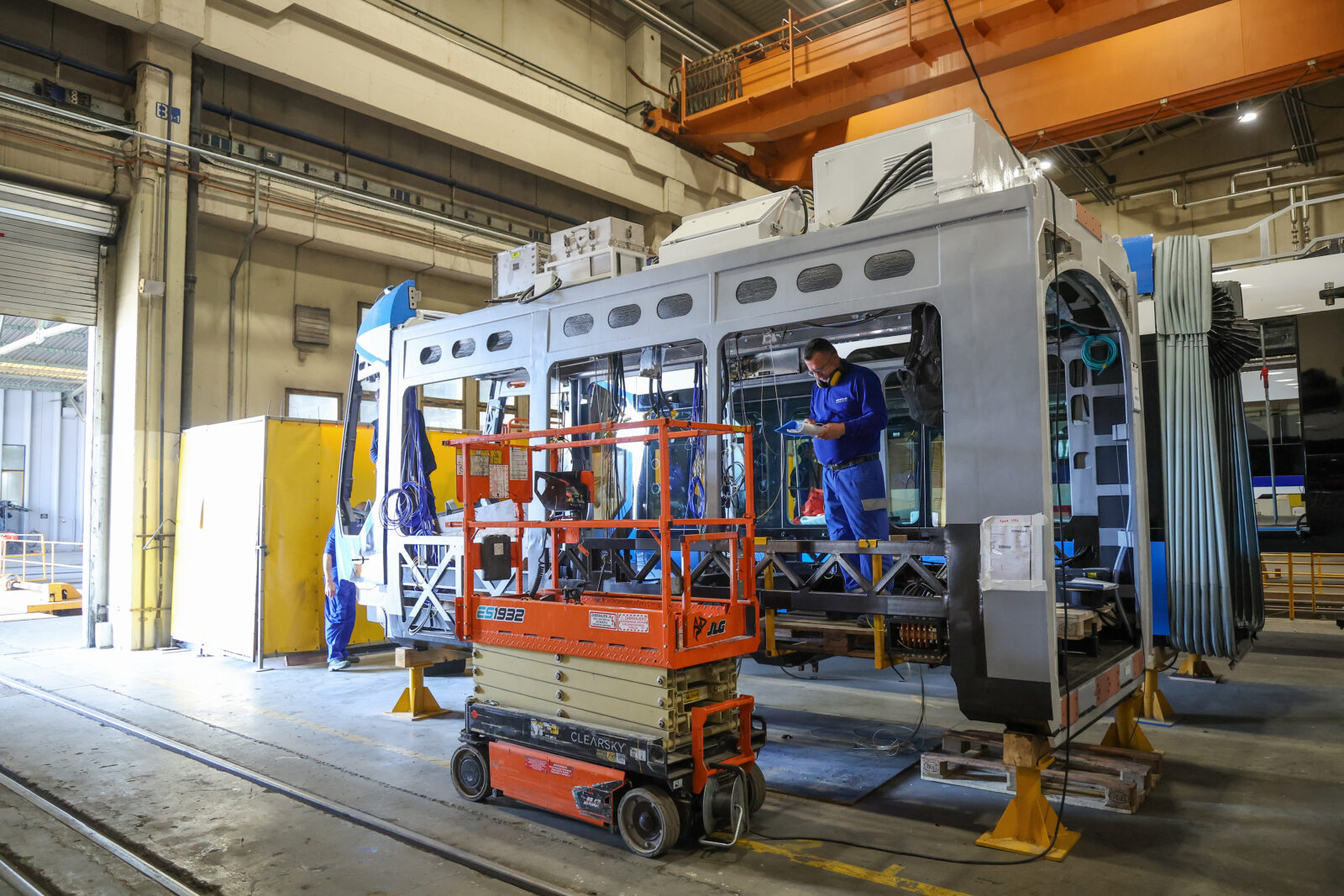 Zagreb: Oleg Butković sa suradnicima obišao je proizvodni pogon Končar-a