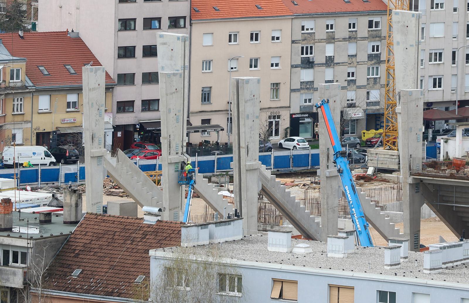 Zagreb: Pogled na izgradnju stadiona u Kranjčevićevoj ulici