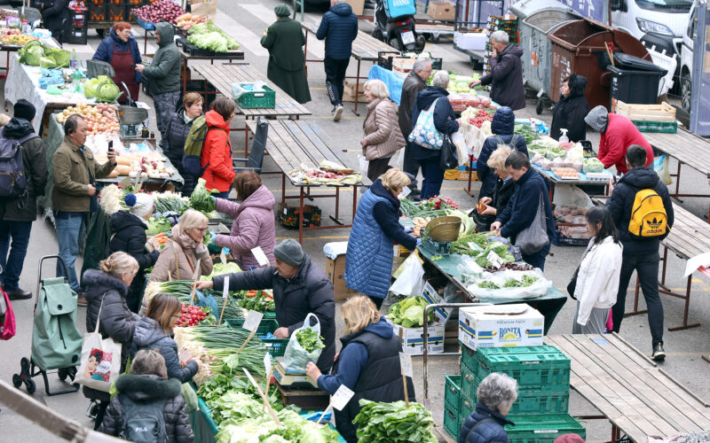 Uskrsne košarice ove godine značajno skuplje, čak i do 11,7 posto