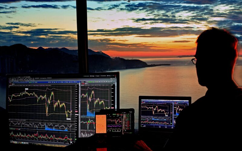 Kontradiktorne poruke iz SAD-a i Irana uzdrmale azijske burze