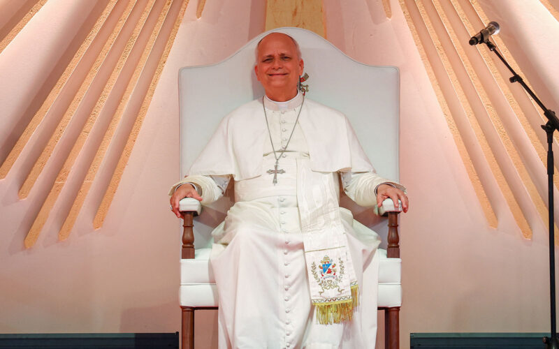 Od papinske vlasti do modernog međunarodnog poretka: Plenitudo potestatis i transformacije zapadne političke univerzalnosti