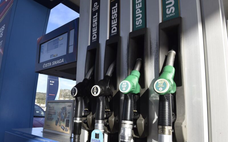 Sprema se revolucija na benzinskim pumpama: EU planira uvesti jeftino gorivo, ovo su detalji