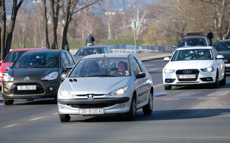 Od sutra vrijede nova pravila na cestama: Ako ne poštujete propise, riskirate plaćanje visoke kazne