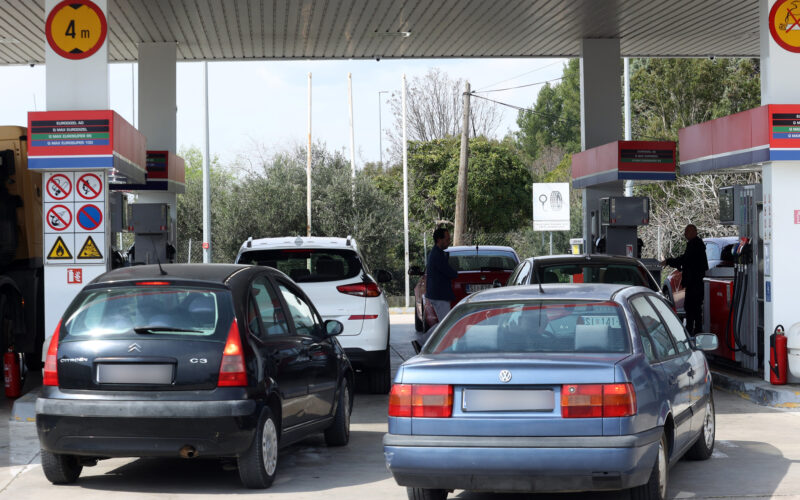 Od sukoba na bliskom istoku cijene goriva u Europi negdje su porasle i za čak 43 posto
