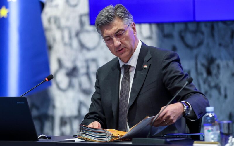 Sabor danas raspravlja o plivajućem PDV-u: “To će pomoći samo građanima, nama ne znači ništa”