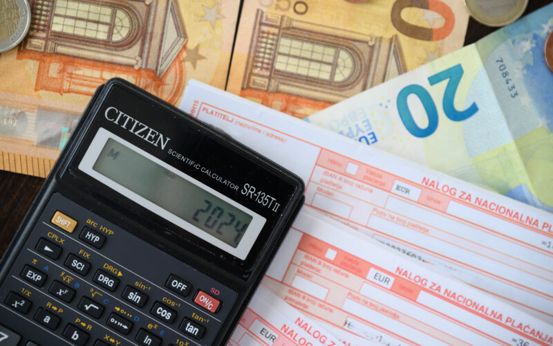 Bacate stare račune? Nemojte, mogli biste skupo platiti: Ovo su rokovi kojih se morate držati