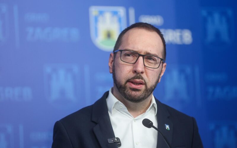 Tomašević otkrio koliko će ljudi dobiti novca od Grada za uništene grobove u oluji