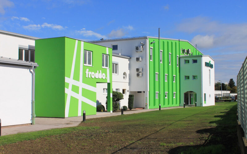 Ivančica d.d. u jubilarnoj godini: Iz Ivanca put svjetskih tržišta kreće 1,2 milijuna pari obuće godišnje