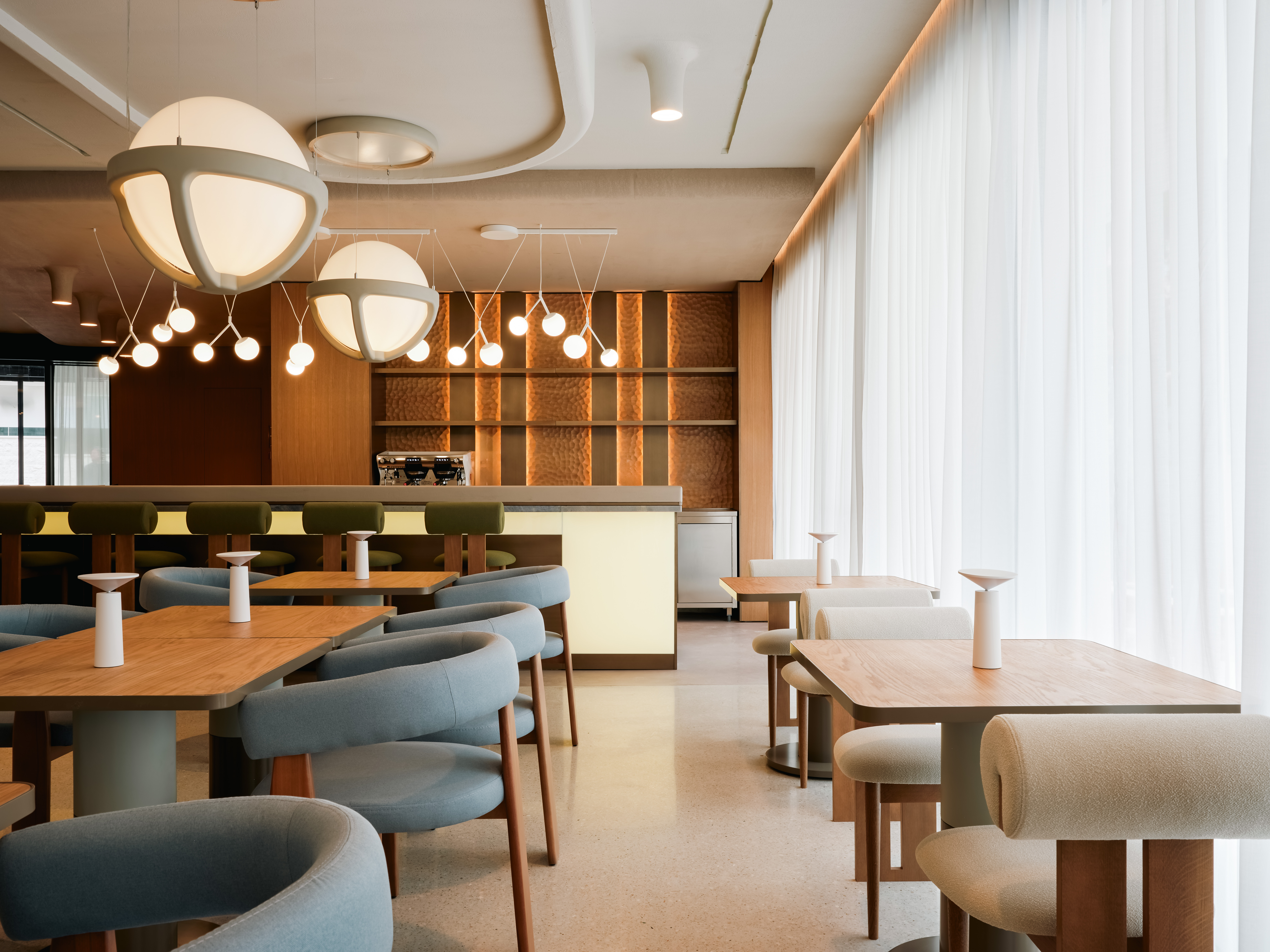 Lobby_-02