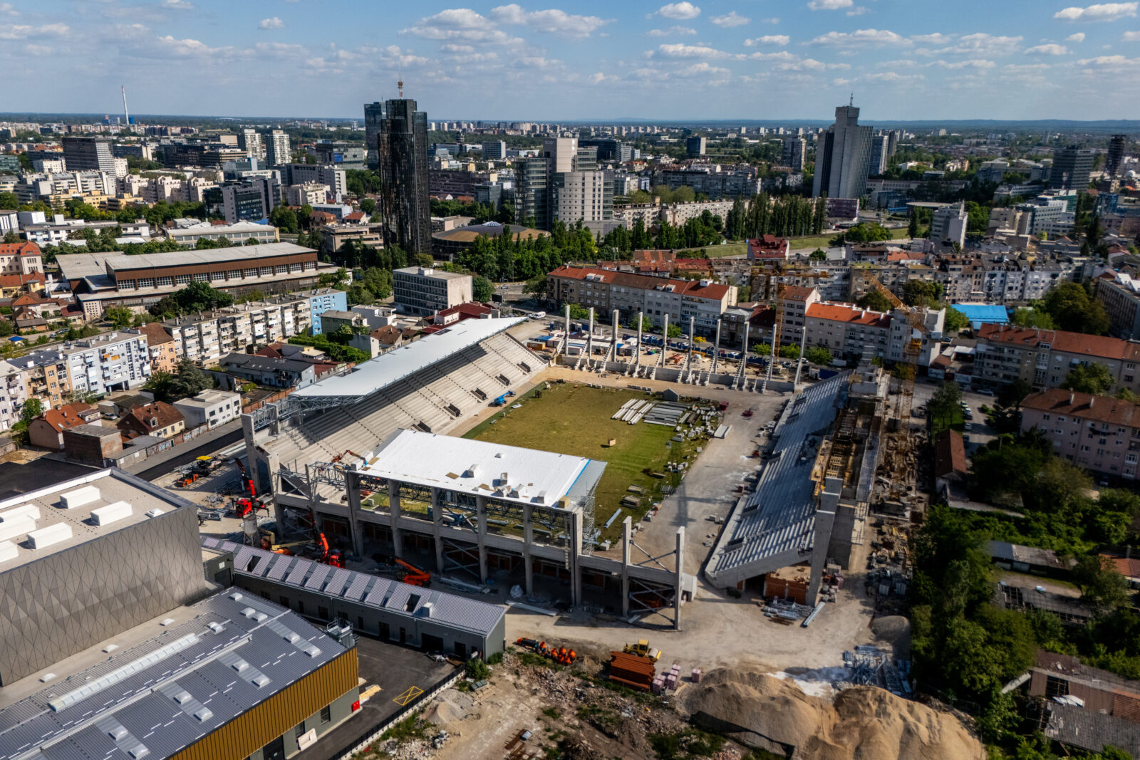 Pogled iz zraka na radove  na novom stadionu u Kranjčevićevoj