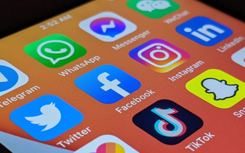 Neke funkcije na Facebooku, Instagramu i WhatsAppu odsad će se naplaćivati