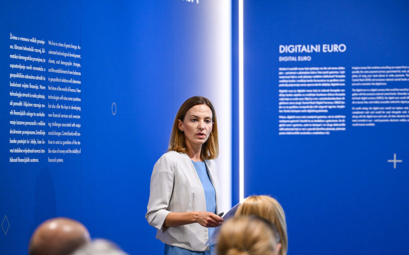 HNB oprezan prema rastu kredita u građevini i poslovanju nek