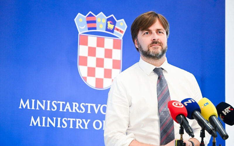 Država izdaje 1,75 milijardi eura trezoraca, mami građane s 