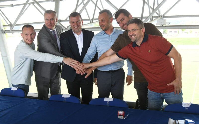 Potpisani ugovori za Arenu Bjelovar vrijednu 11,4 mil. eura