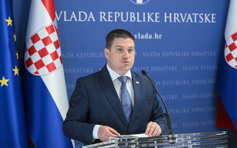 Butković: ‘U željeznicu se danas ulaže više od milijardu i pol eura’