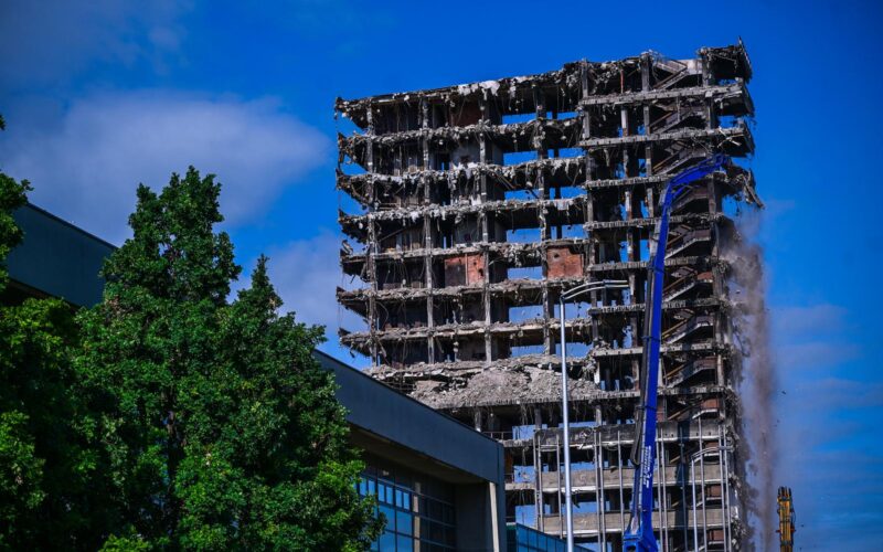 Bačić: Otvaranje Slavonske avenije u ponedjeljak ovisi o probnom radu bagera
