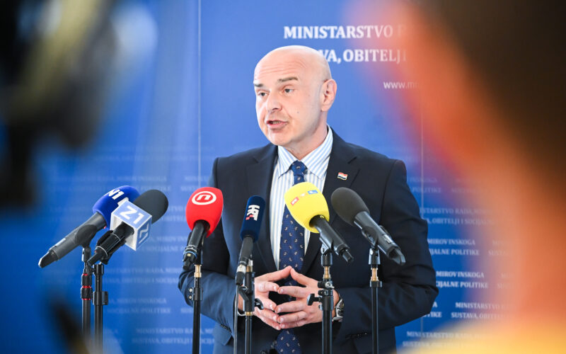 Dijelu hrvatskih građana vraća se novac: ‘Želimo da svaka osoba može planirati svoje financije i imati punu sigurnost’