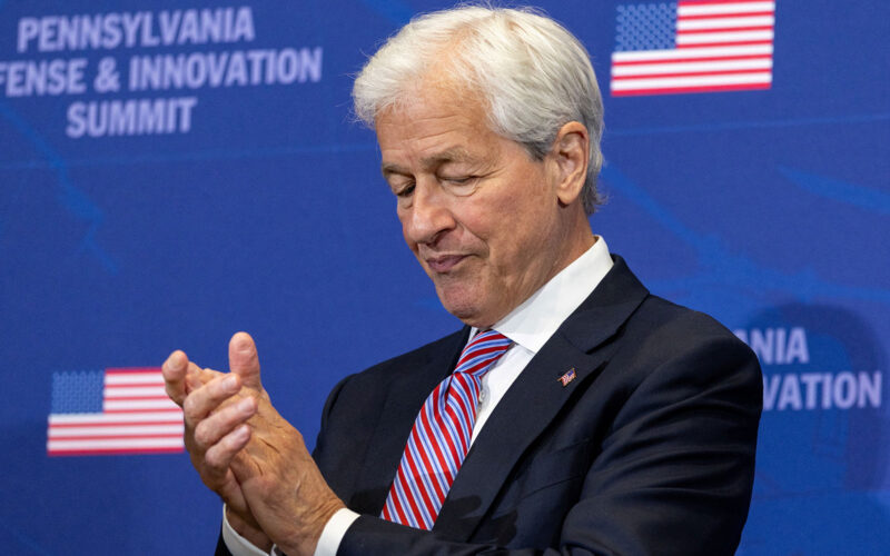 Dimon: Bit će posljedica uvede li Britanija dodatni porez na banke