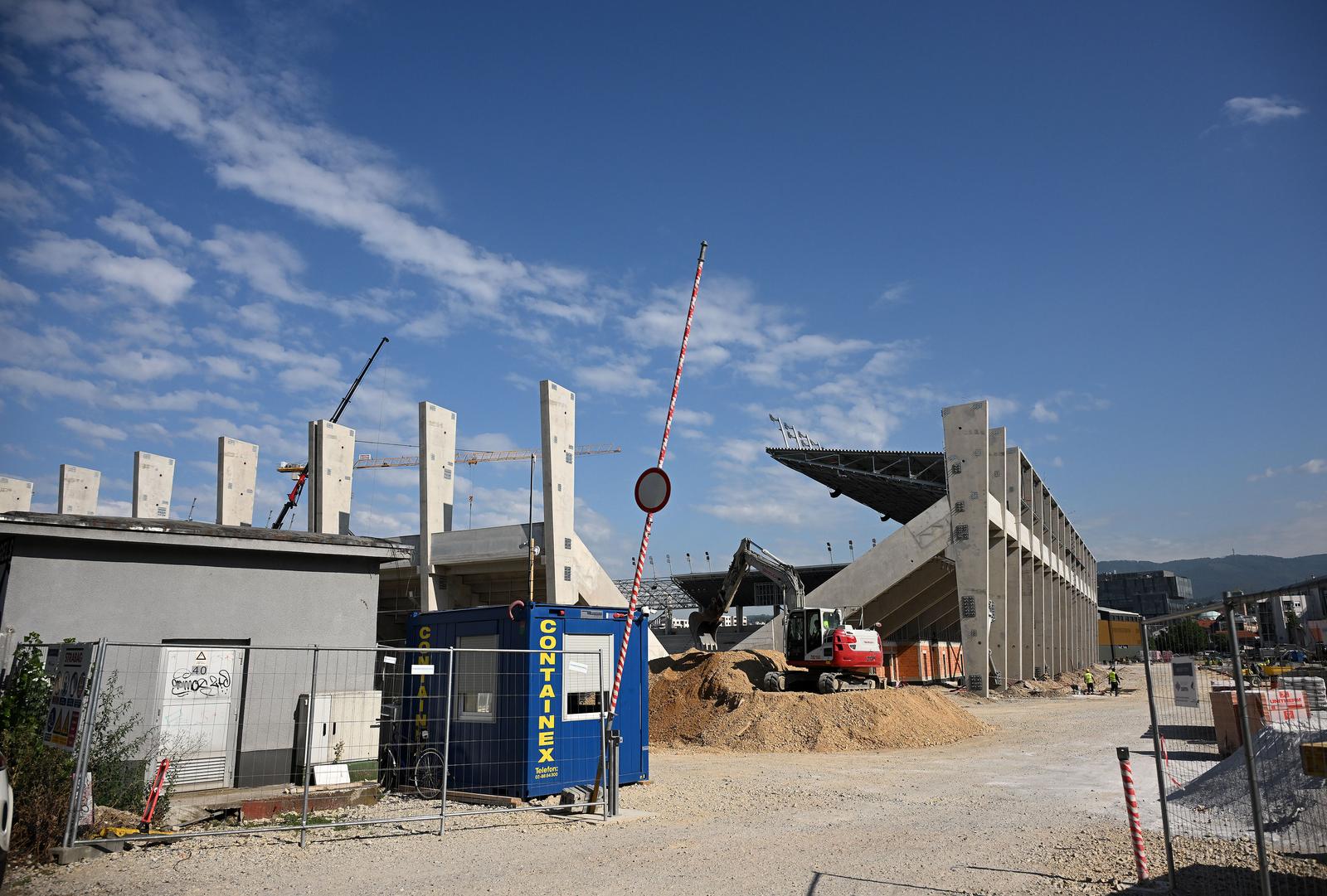 Zagreb: Stadion Kranjčevićevoj sve više liči na stadion iako su i dalje radovi na izgradnji