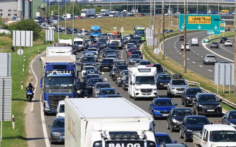 Hrvatski vozači u problemu zbog novih pravila, uredba je dosta toga previdjela