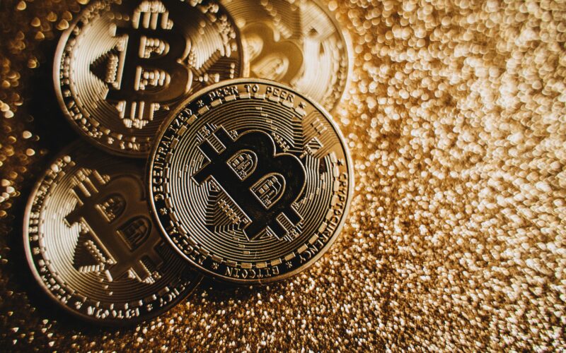 Pad inflacije lansirao bitcoin prema 65.000 dolara: Kripto tržište eksplodiralo nakon vijesti iz SAD-a