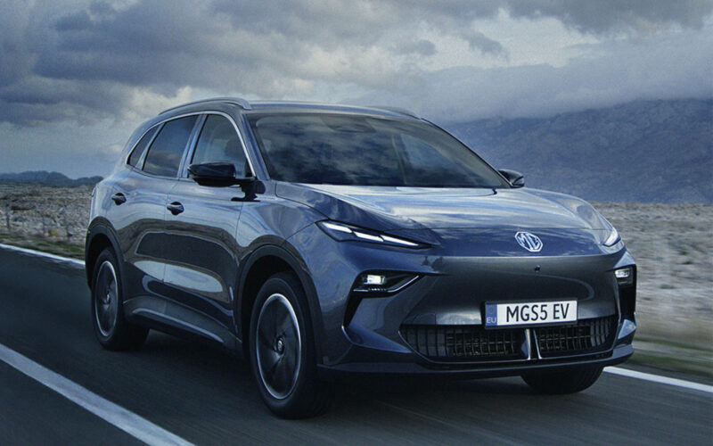 Novi poticaji smanjuju trošak kupnje električnih vozila: MG SUV dostupan uz 9.000 eura subvencije